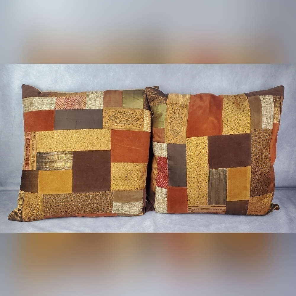 Crate &‎ Barrel Marriba Decorative Pillow 20” square Cotton Linen Silk